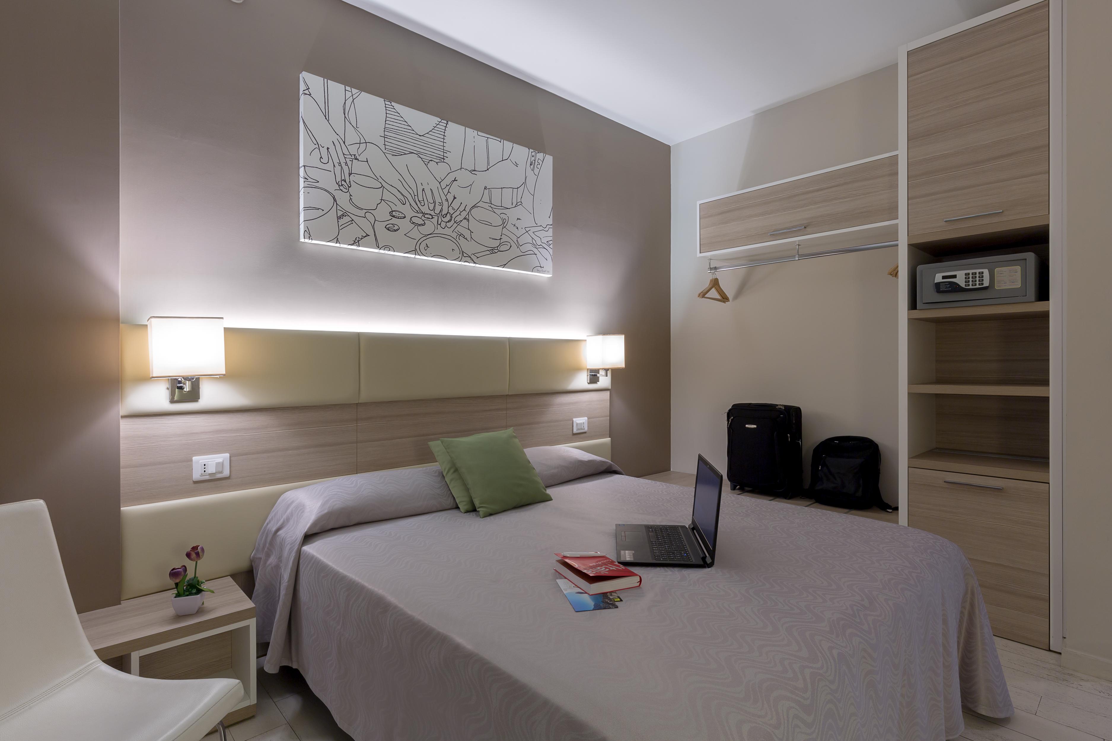 Hotel Cristina Наполи Екстериор снимка