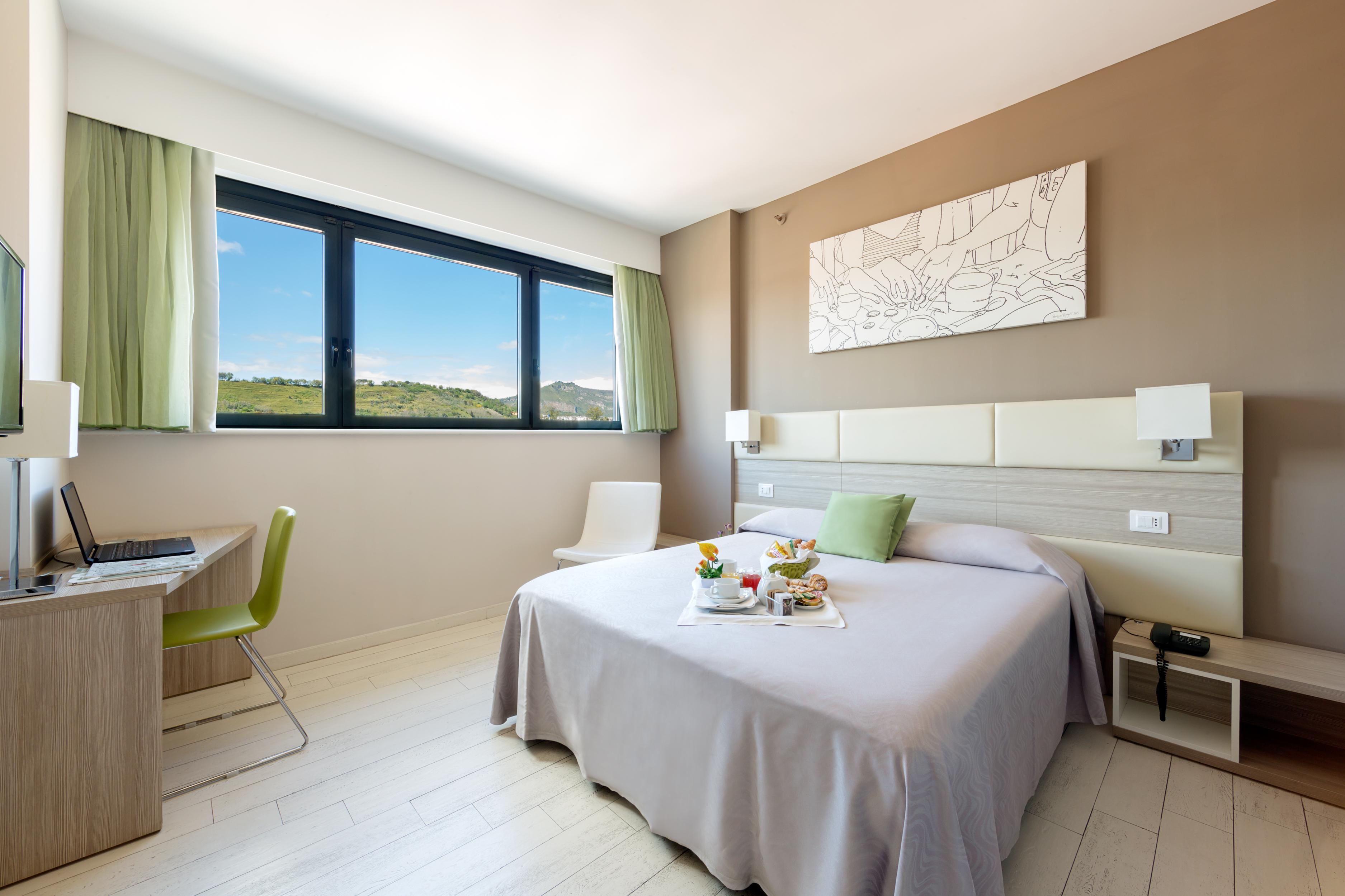 Hotel Cristina Наполи Екстериор снимка