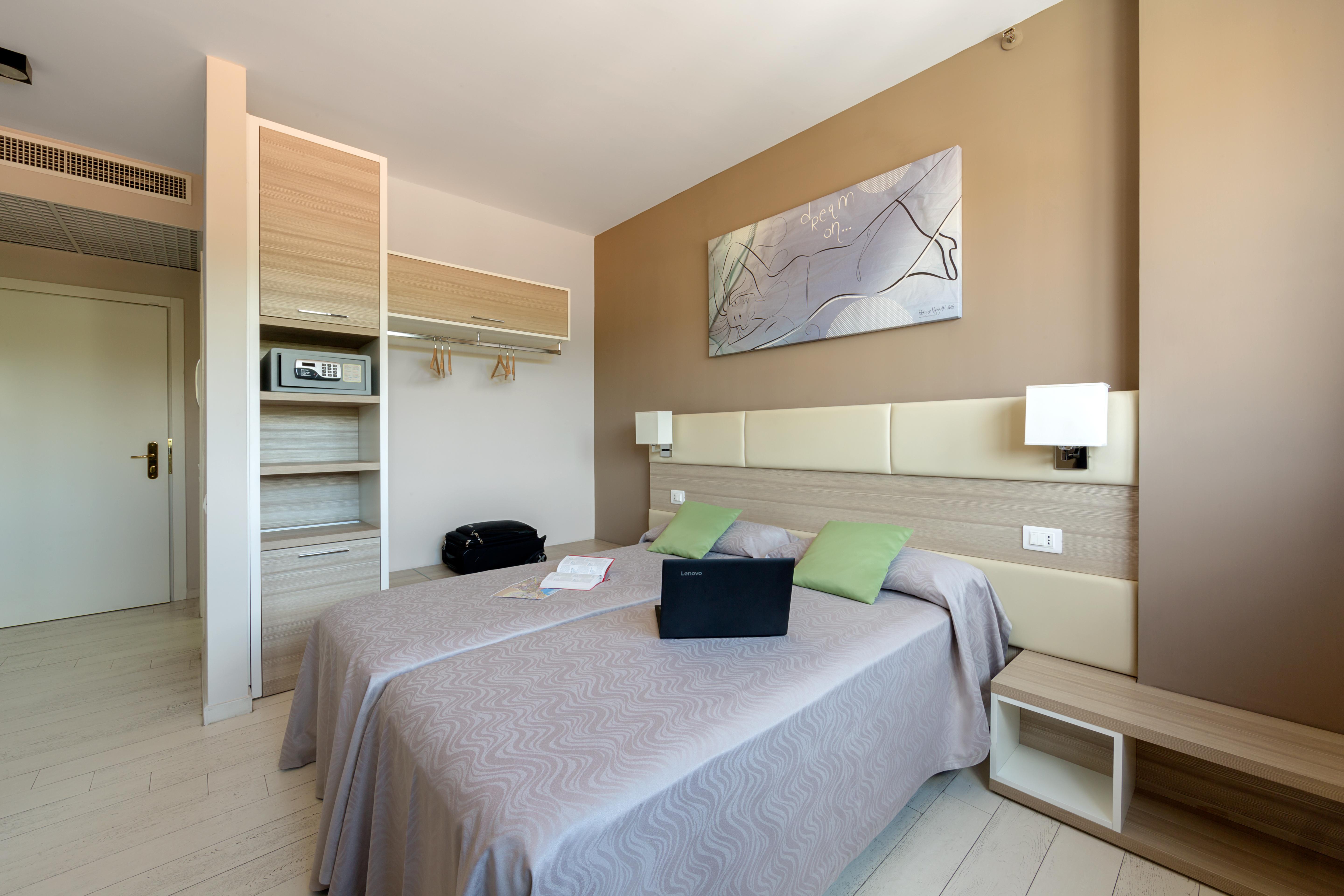 Hotel Cristina Наполи Екстериор снимка