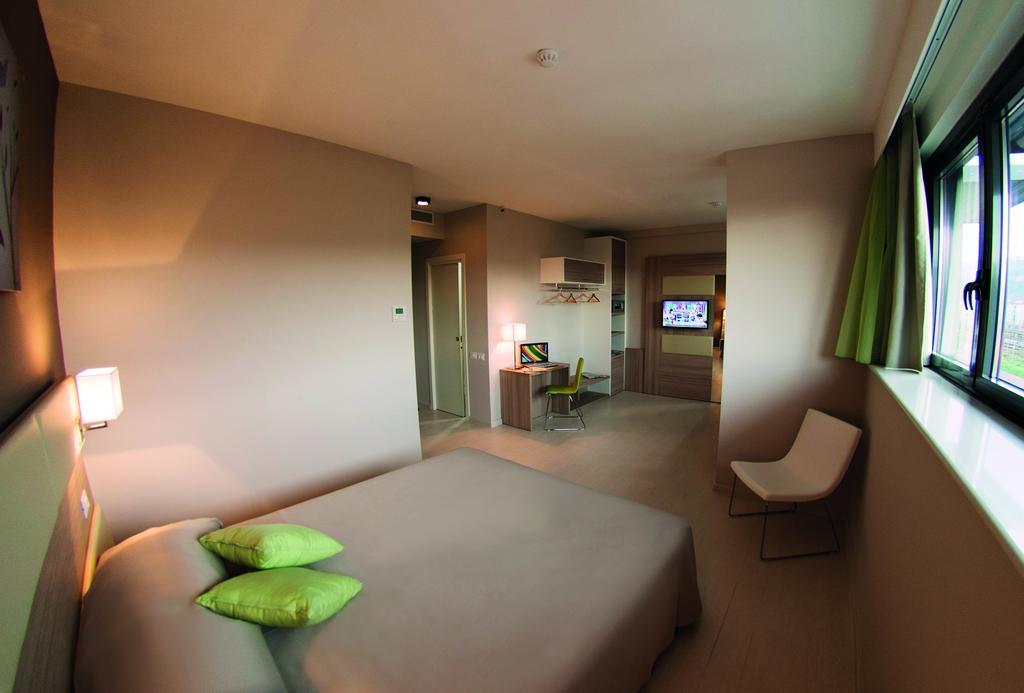 Hotel Cristina Наполи Екстериор снимка